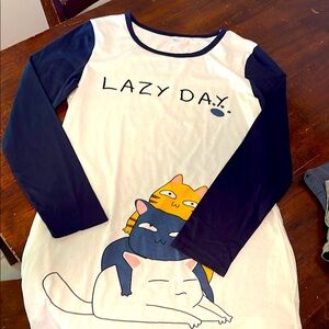 Lazy Day Cat Print Nightgown